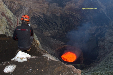Volcan Marum - lac de lave 
