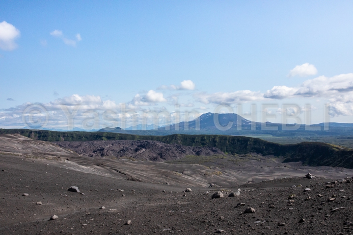 13082019-maly-semyachik-volcano-kamchatka-08-2019-3790 Vue du volcan Maly Semyachik depuis le volcan Karymsky