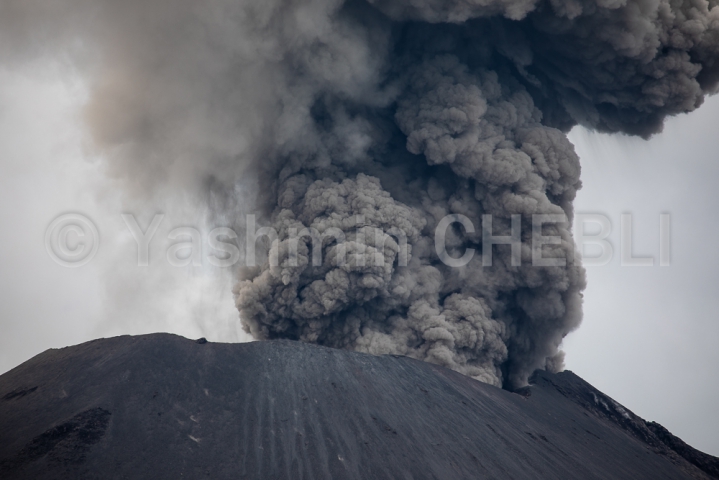14082019-karymsky-volcano-eruption-kamchatka-08-2019-4081 