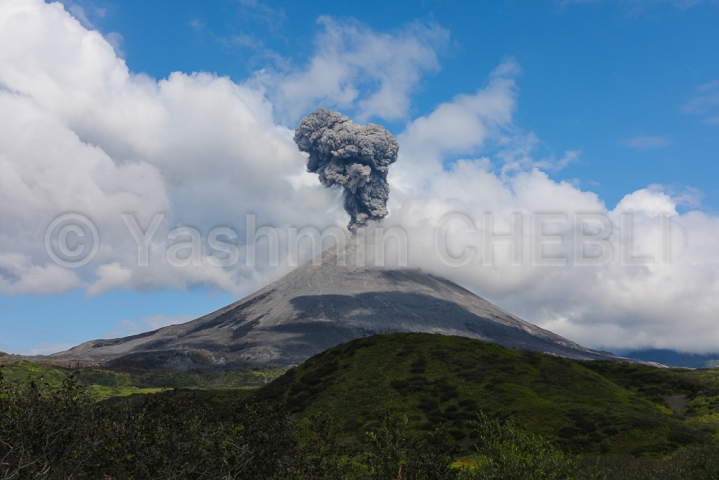 15082019-karymsky-volcano-eruption-kamchatka-08-2019-4186 