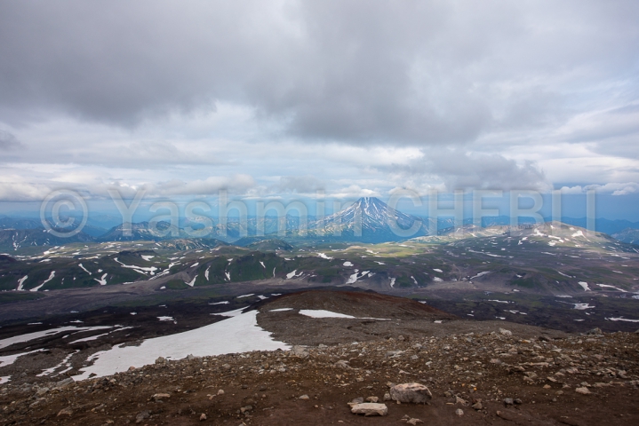 16082019-vilyuchinsky-volcano-view-from-gorely-volcano-kamchatka-08-2019-4389 