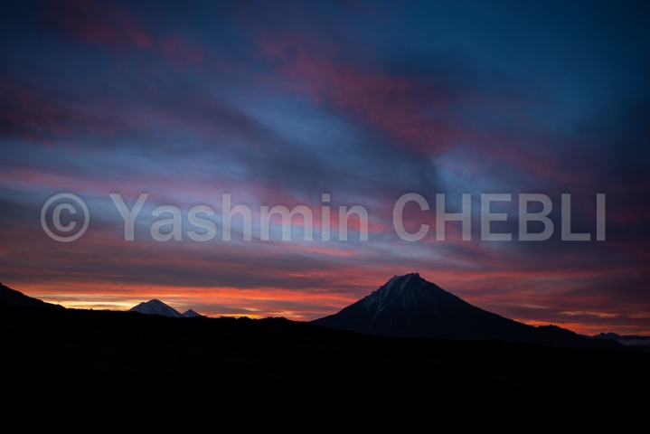 20082019-sunrise-over-udina-and-zimina-volcanoes-kamchatka-08-2019-4840 